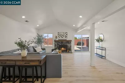 118 Cottonwood Ct, Hercules, CA 94547 - Photo 4