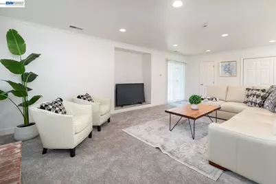 21743 Princeton St. #8, Hayward, CA 94541 - Photo 16