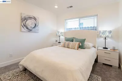 21743 Princeton St. #8, Hayward, CA 94541 - Photo 20