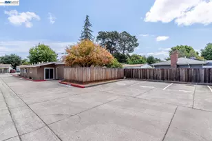 21743 Princeton St, Hayward, CA 94541 - Photo 32