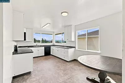 18490 Carlwyn Dr, Castro Valley, CA 94546 - Photo 16
