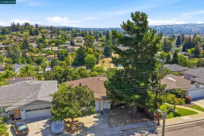 18490 Carlwyn Dr, Castro Valley, CA 94546 - Photo 34