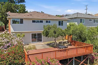 18490 Carlwyn Dr, Castro Valley, CA 94546 - Photo 36