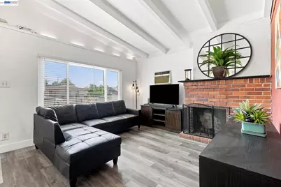 5621 27th Ave, Sacramento, CA 95820 - Photo 10
