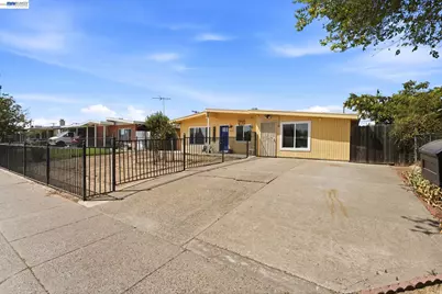 5621 27th Ave, Sacramento, CA 95820 - Photo 48