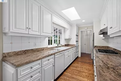 16 Crest Estate Dr, Alamo, CA 94507 - Photo 22