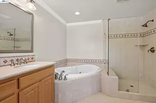 16 Crest Estate Dr, Alamo, CA 94507 - Photo 32