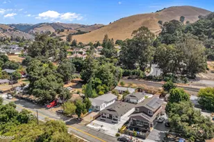 919 Old Canyon Rd, Fremont, CA 94536 - Photo 38