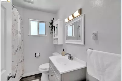 1758 Landana Dr, Concord, CA 94519 - Photo 38