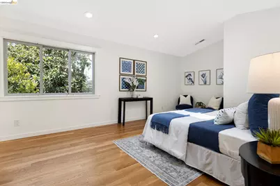 4811 Webster St, Oakland, CA 94609 - Photo 26