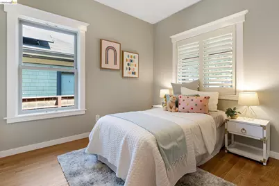 4811 Webster St, Oakland, CA 94609 - Photo 32