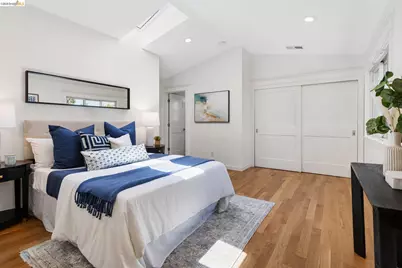 4811 Webster St, Oakland, CA 94609 - Photo 28