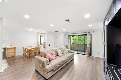 162 Shaniko Cmn #66, Fremont, CA 94539 - Photo 8