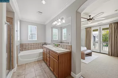 6122 Ashwell Way, Vallejo, CA 94591 - Photo 38