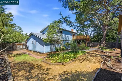 2254 Center Ave, Martinez, CA 94553 - Photo 64