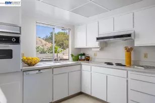 1985 Cactus Ct, Walnut Creek, CA 94595 - Photo 10