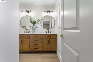 22446 Ralston Ln, Hayward, CA 94541 - Photo 16