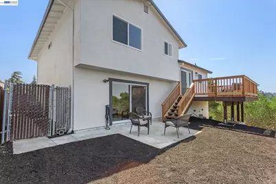 22446 Ralston Ln, Hayward, CA 94541 - Photo 34