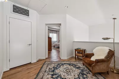 2861 Regatta Dr, Oakland, CA 94601 - Photo 28