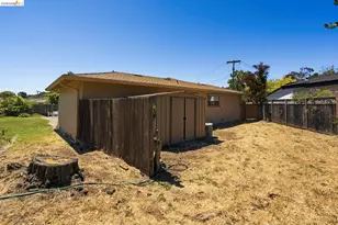 12 Teakwood Ct, San Rafael, CA 94901 - Photo 48