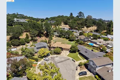 12 Teakwood Ct, San Rafael, CA 94901 - Photo 50