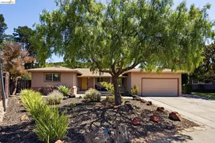 12 Teakwood Ct, San Rafael, CA 94901 - Photo 1