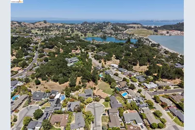 12 Teakwood Ct, San Rafael, CA 94901 - Photo 52