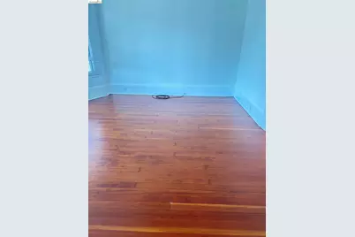 1074 43rd St, Emeryville, CA 94608 - Photo 2