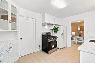 5401 Solano Ave, Richmond, CA 94805 - Photo 10