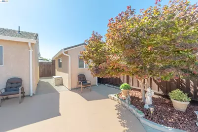 15015 Milford St, San Leandro, CA 94579 - Photo 26