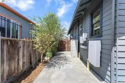 2118 107th Ave, Oakland, CA 94603 - Photo 44