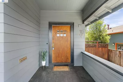 2118 107th Ave, Oakland, CA 94603 - Photo 8