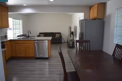 1131 Langlie Ct, Rodeo, CA 94572 - Photo 8