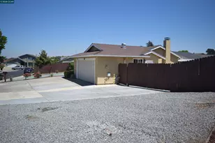 1131 Langlie Ct, Rodeo, CA 94572 - Photo 32
