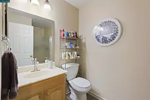 8020 Mountain View Dr, Pleasanton, CA 94588 - Photo 18