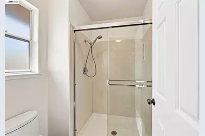 847 W Sunset Blvd #B, Hayward, CA 94541 - Photo 28