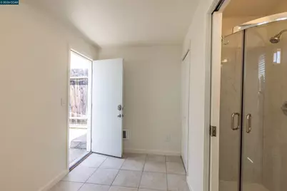 7230 Blake St, El Cerrito, CA 94530 - Photo 26