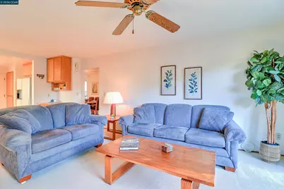 2811 Saint Joseph Dr, Concord, CA 94518 - Photo 34