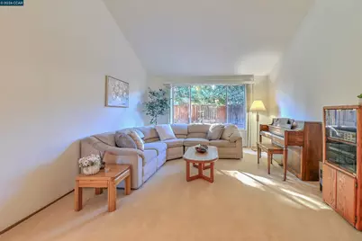 2811 Saint Joseph Dr, Concord, CA 94518 - Photo 56
