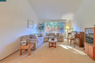 2811 St Joseph Dr, Concord, CA 94518 - Photo 56