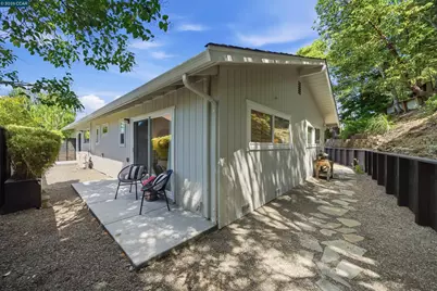 157 Shuey Dr, Moraga, CA 94556 - Photo 30