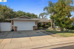 1427 Snyder St, Manteca, CA 95336 - Photo 1