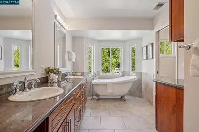 1944 Via Appia, Walnut Creek, CA 94598 - Photo 36