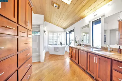 857 Las Trampas Rd, Lafayette, CA 94549 - Photo 14
