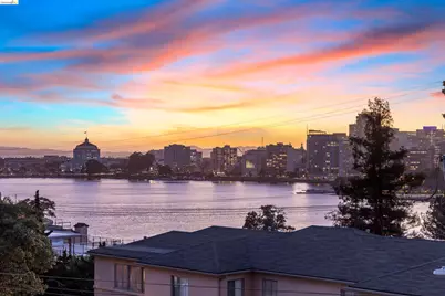 474 Merritt Ave #7, Oakland, CA 94610 - Photo 4