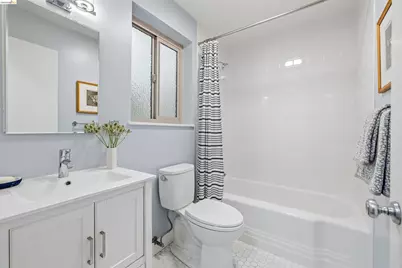 474 Merritt Ave #7, Oakland, CA 94610 - Photo 26