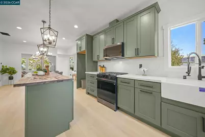 885 59th St, Oakland, CA 94608 - Photo 14