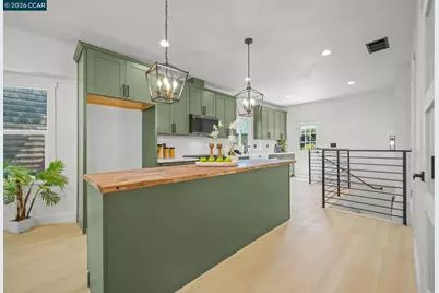 885 59th St, Oakland, CA 94608 - Photo 12