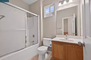 149 Maidenhair St, Pittsburg, CA 94565 - Photo 38