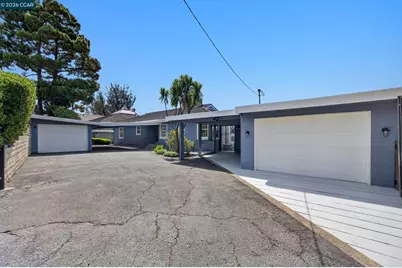 425 Hichborn St, Vallejo, CA 94590 - Photo 2